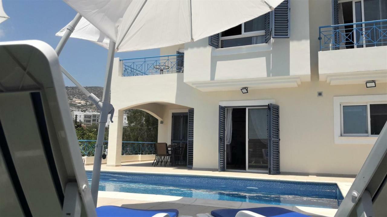 "Fun In The Sun" Villa Peyia Exterior photo